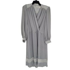 In the Mood womens 8 Vintage gray long sleeve pleated skirt dress chiffon trim